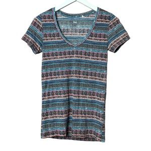 Nollie Aztec Print V Neck Short Sleeve Top Sz XS